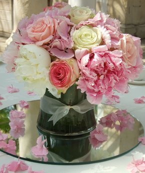 summer-wedding-reception-peony[1].jpg